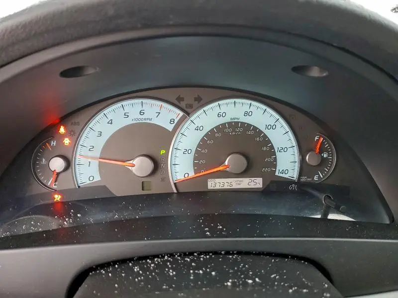 2010 TOYOTA CAMRY BASE  