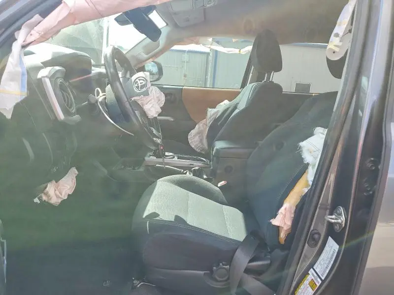 2018 TOYOTA TACOMA SR5 V6  