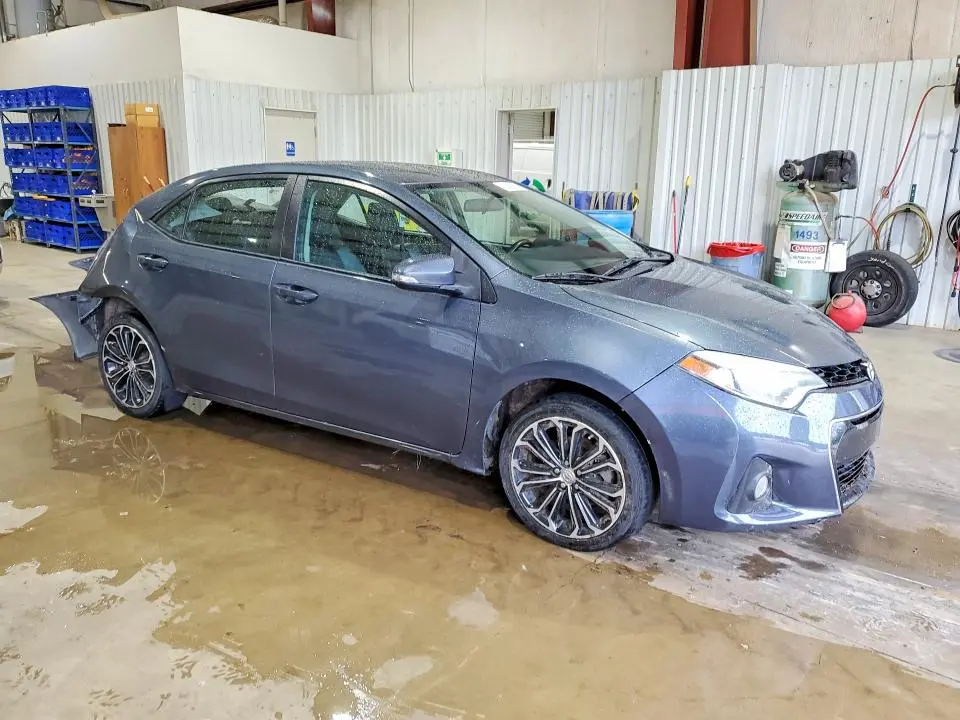 2016 TOYOTA COROLLA   