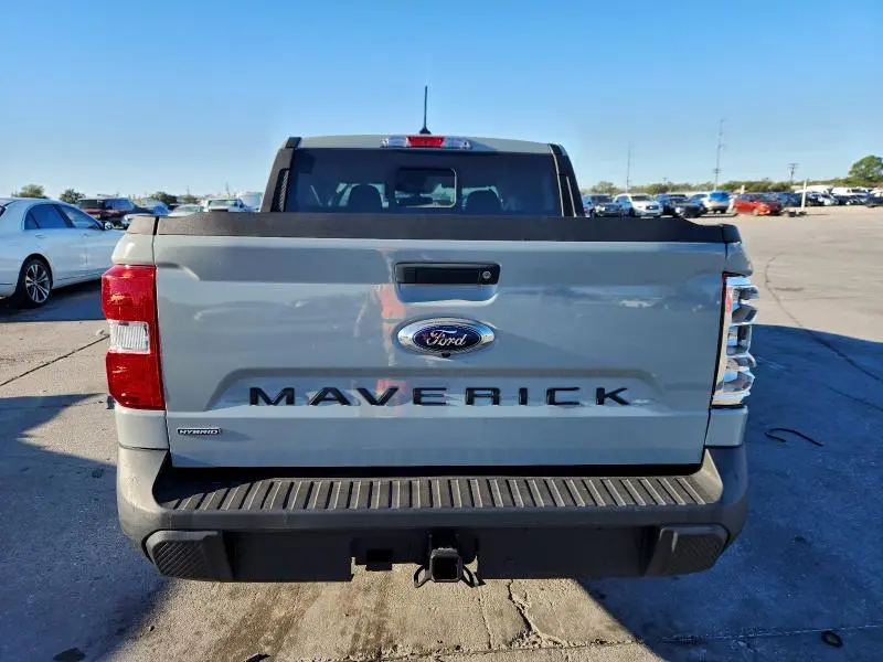 2023 FORD MAVERICK XL  