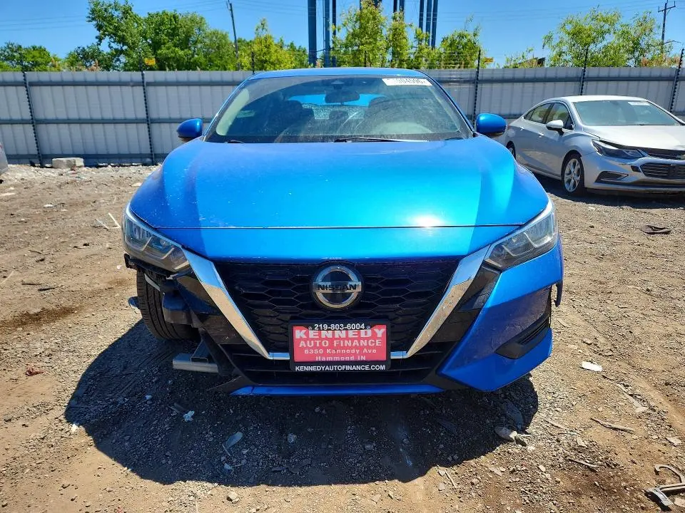2020 NISSAN SENTRA SV  