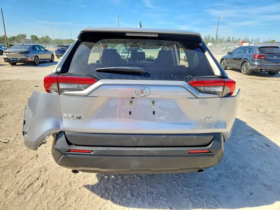 2025 TOYOTA RAV4 LE  