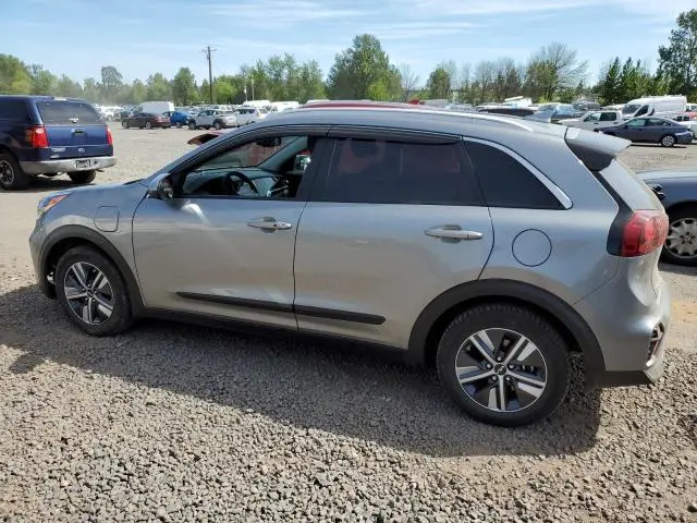 2022 KIA NIRO LXS  