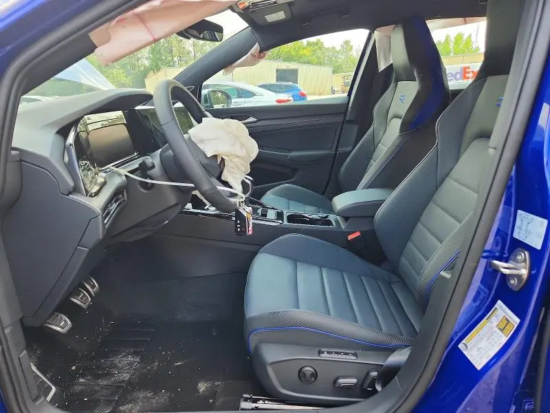 2024 VOLKSWAGEN GOLF R   