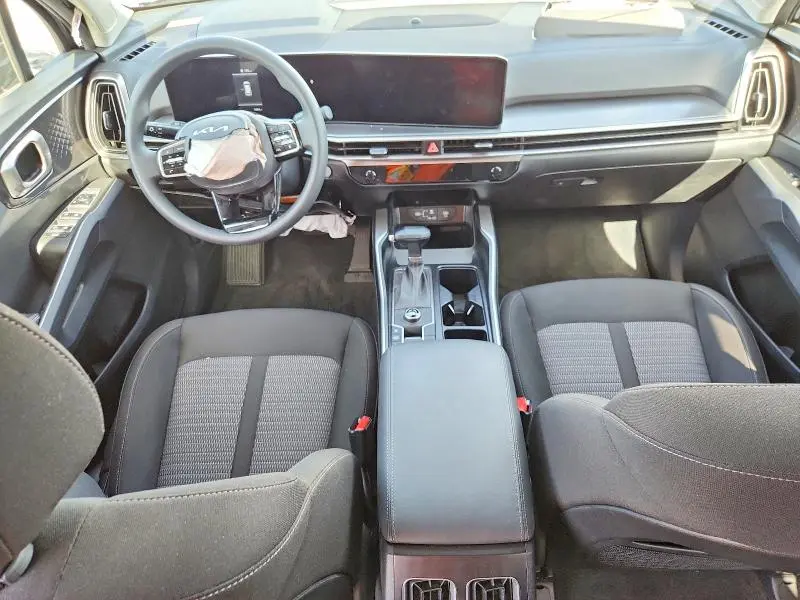 2025 KIA SORENTO LX  