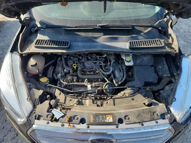 2019 FORD ESCAPE SE  