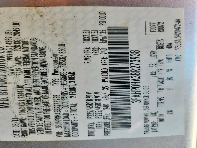 2011 FORD FUSION SE  