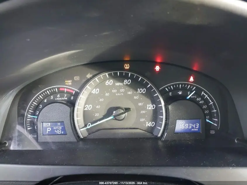 2014 TOYOTA CAMRY LE