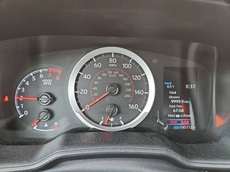 2020 TOYOTA COROLLA SE  