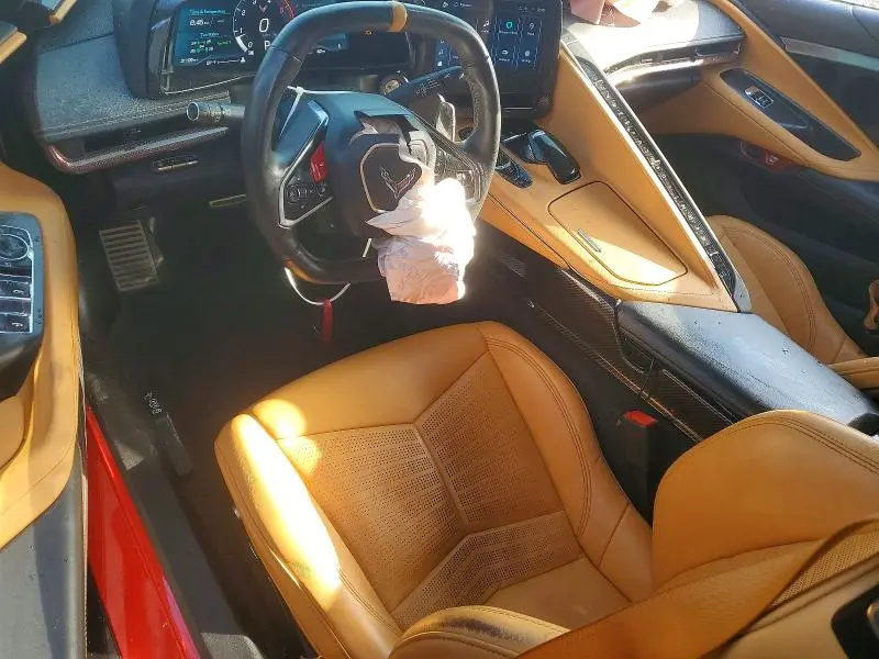 2024 CHEVROLET CORVETTE STINGRAY 2LT  