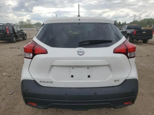 2020 NISSAN KICKS SV  