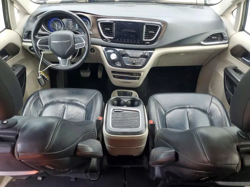 2018 CHRYSLER PACIFICA TOURING L PLUS  