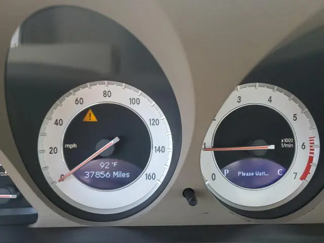 2011 MERCEDES-BENZ SL 550  