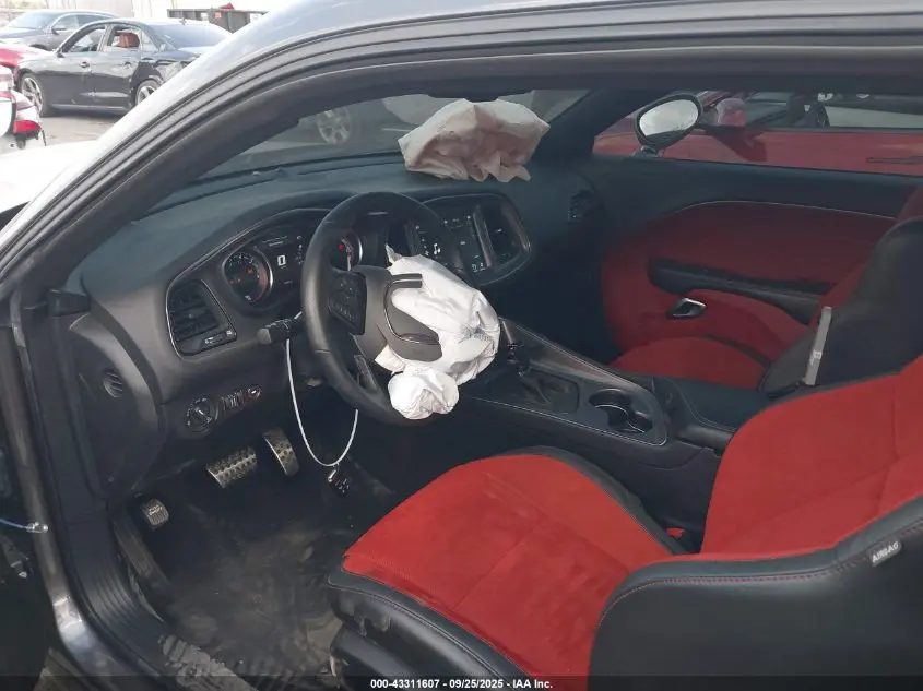 2023 DODGE CHALLENGER R/T SCAT PACK