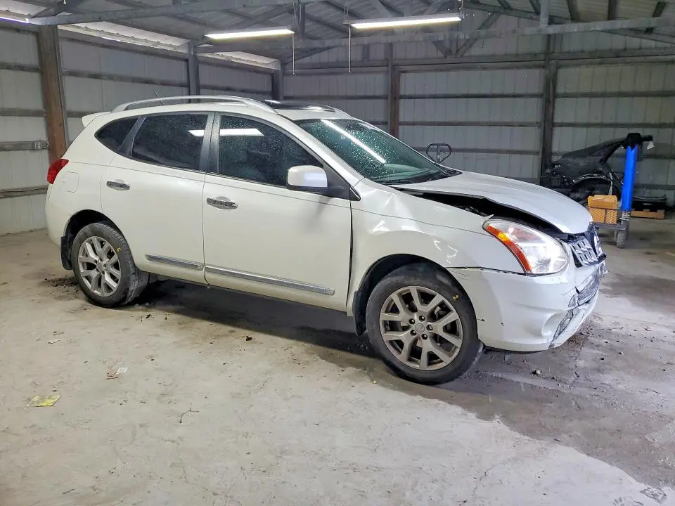 2011 NISSAN ROGUE S  
