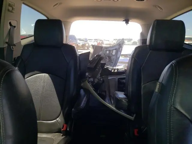 2013 CHEVROLET TRAVERSE LT  