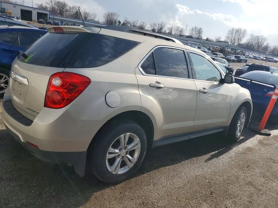 2015 CHEVROLET EQUINOX LT  