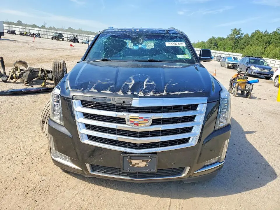 2017 CADILLAC ESCALADE ESV LUXURY  