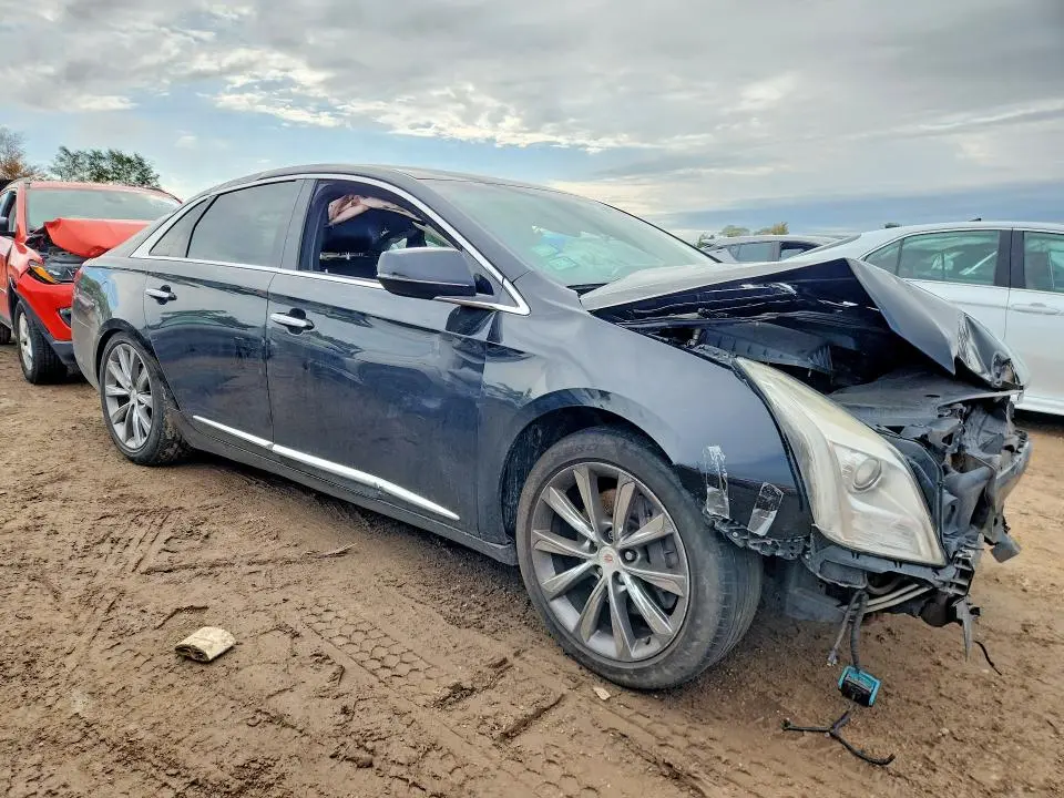 2013 CADILLAC XTS   