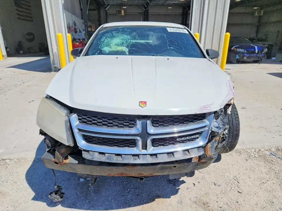 2011 DODGE AVENGER MAINSTREET  