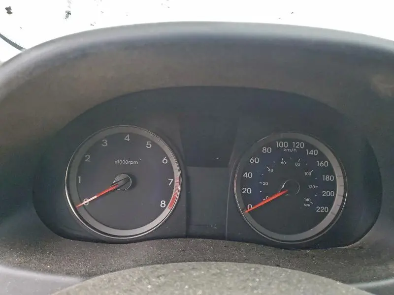 2013 HYUNDAI ACCENT GLS  