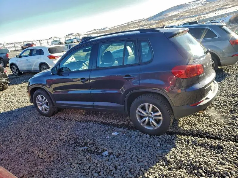 2016 VOLKSWAGEN TIGUAN S  