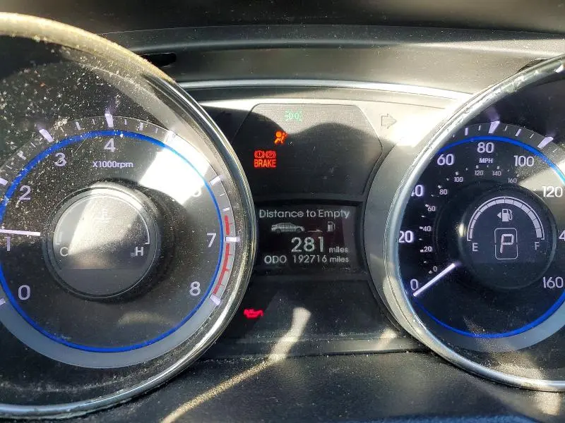 2012 HYUNDAI SONATA SE  