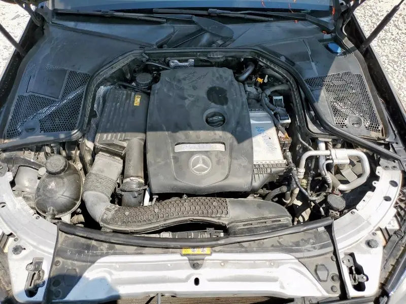 2016 MERCEDES-BENZ C 300  