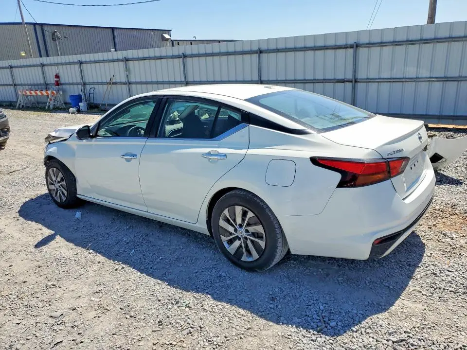 2019 NISSAN ALTIMA S  
