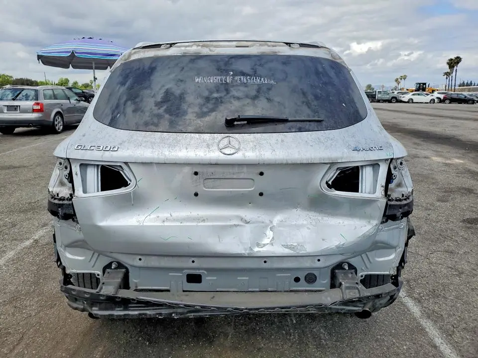 2018 MERCEDES-BENZ GLC 300 4MATIC  