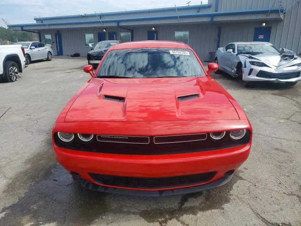 2016 DODGE CHALLENGER SXT  