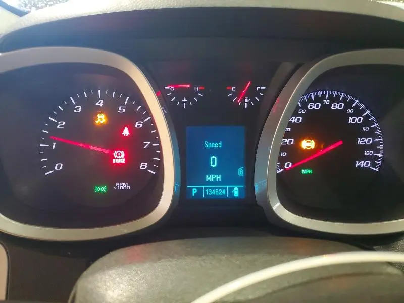 2011 CHEVROLET EQUINOX LT  