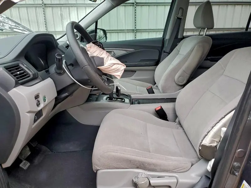 2020 HONDA PILOT LX  