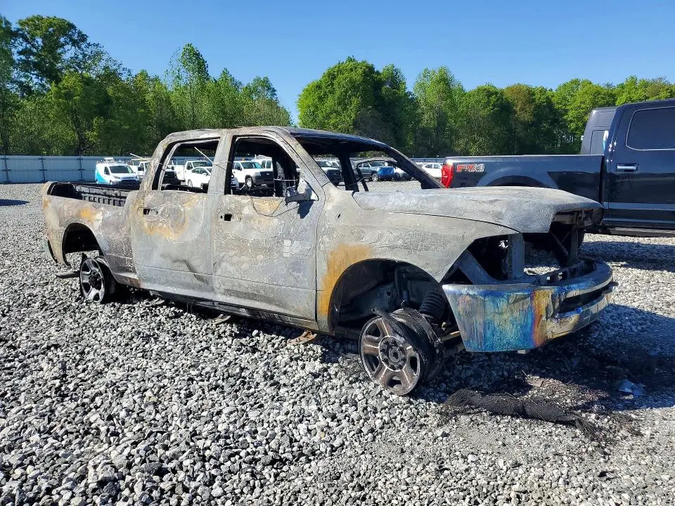 2016 RAM 2500 ST  