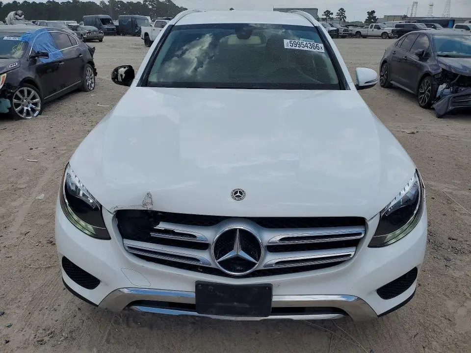 2019 MERCEDES-BENZ GLC 300  