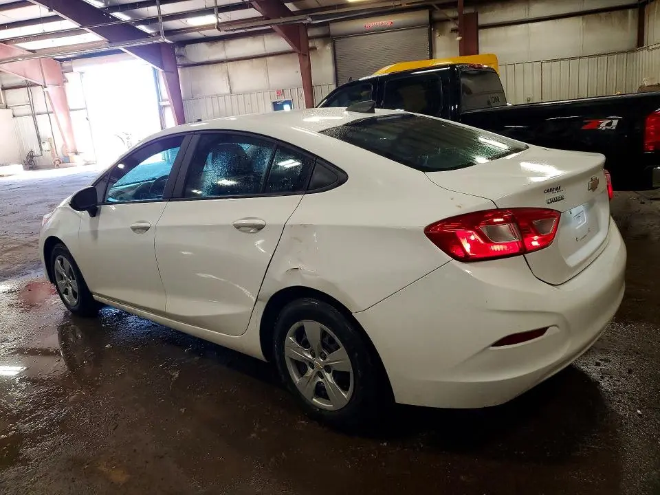 2016 CHEVROLET CRUZE LS  