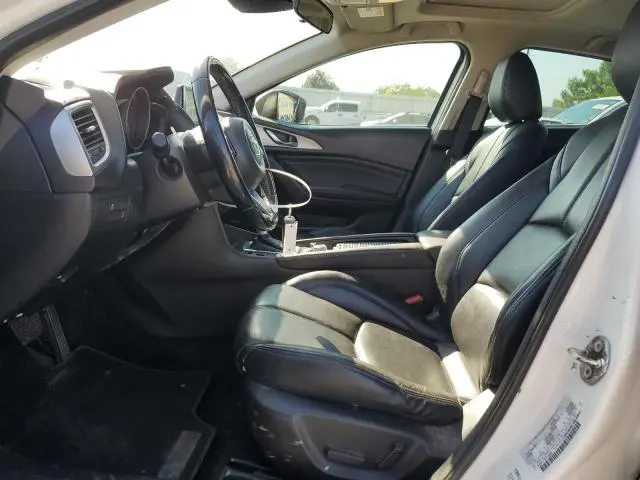 2017 MAZDA 3 TOURING  