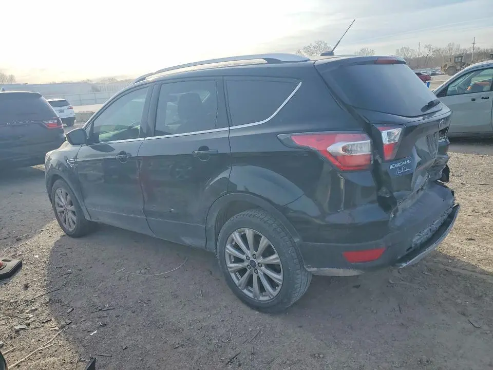 2017 FORD ESCAPE TITANIUM  