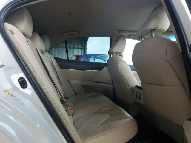 2018 TOYOTA CAMRY HYBRID  