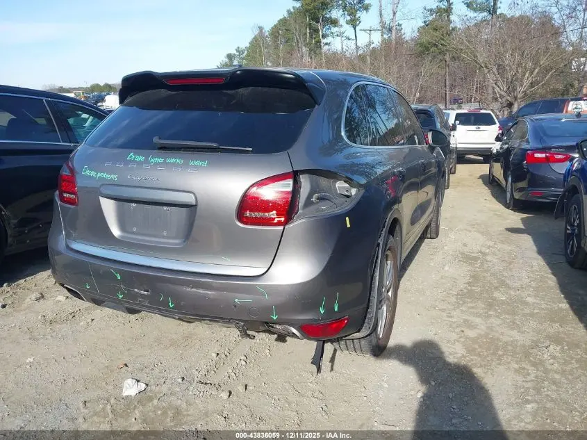 2012 PORSCHE CAYENNE  