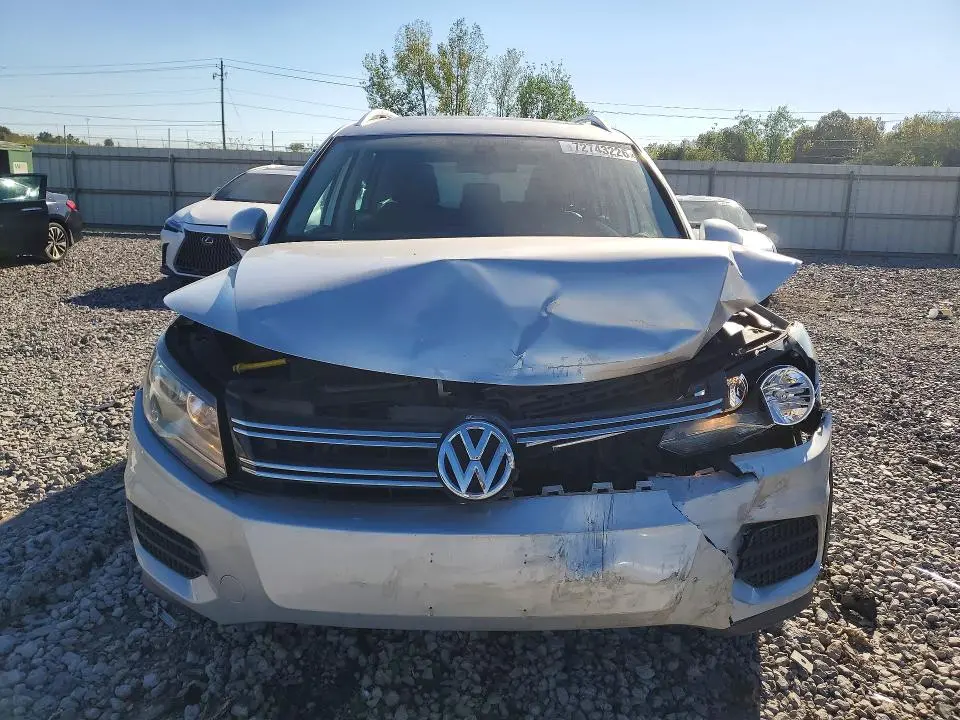 2017 VOLKSWAGEN TIGUAN WOLFSBURG  