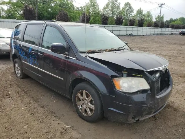 2010 CHRYSLER TOWN & COUNTRY TOURING  