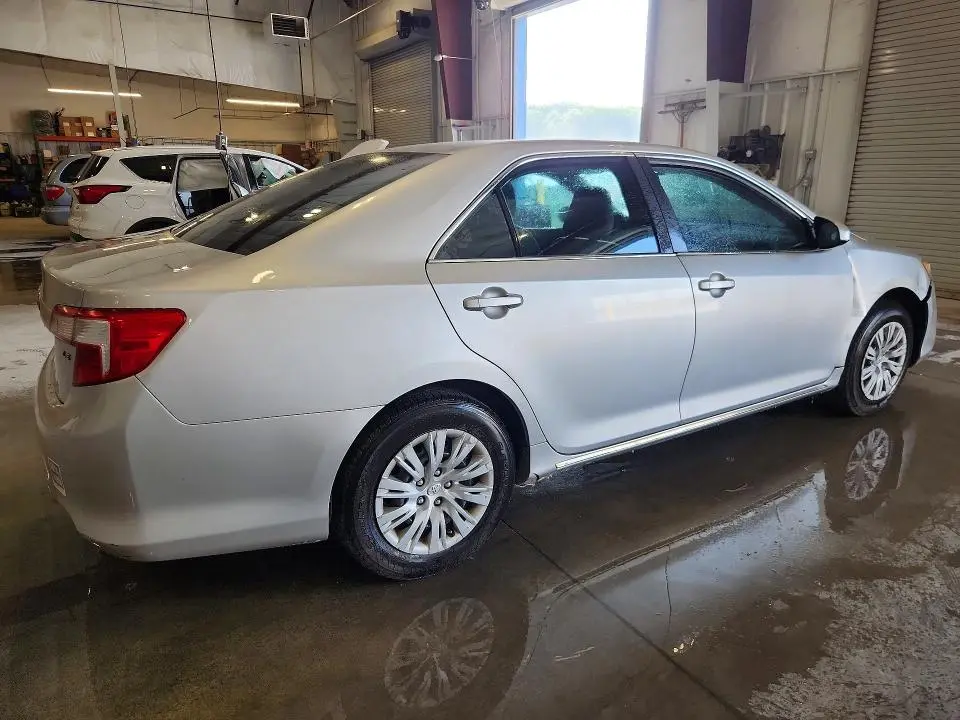 2012 TOYOTA CAMRY LE  
