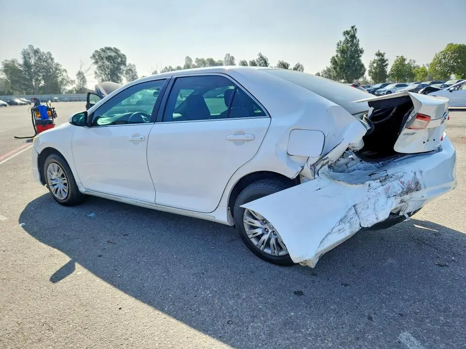 2012 TOYOTA CAMRY LE  