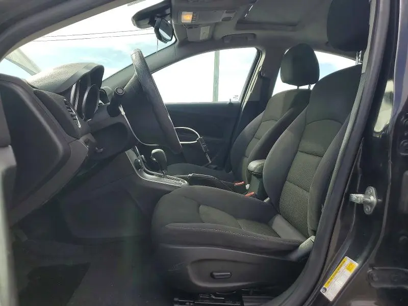 2015 CHEVROLET CRUZE LT  