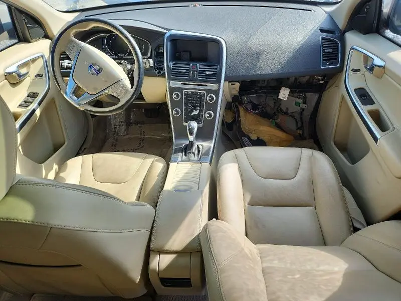 2015 VOLVO XC60 T5 PREMIER  