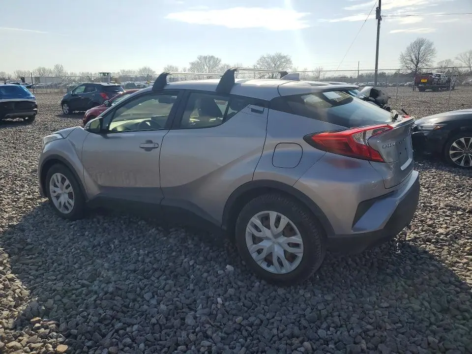 2019 TOYOTA C-HR LE  