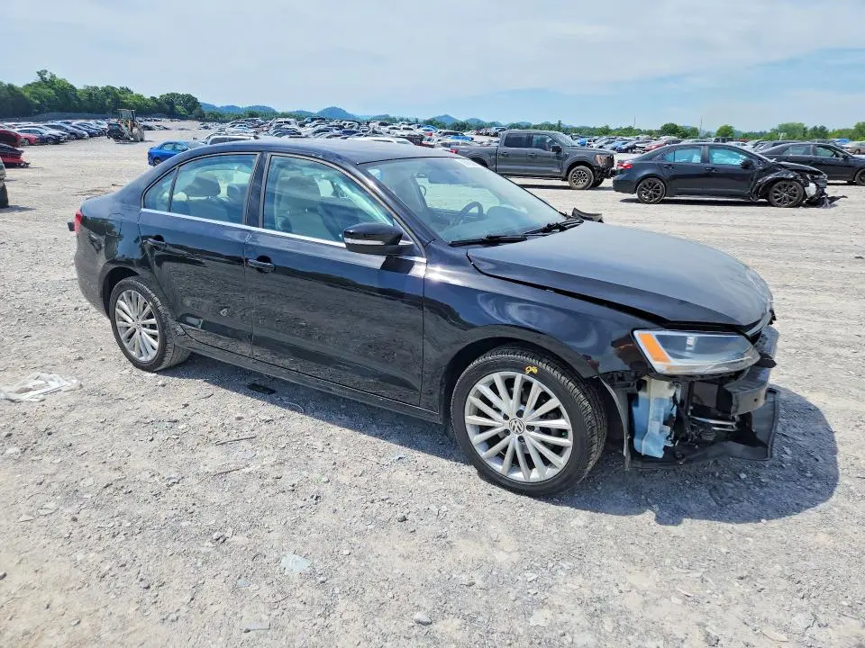 2014 VOLKSWAGEN JETTA SEL  