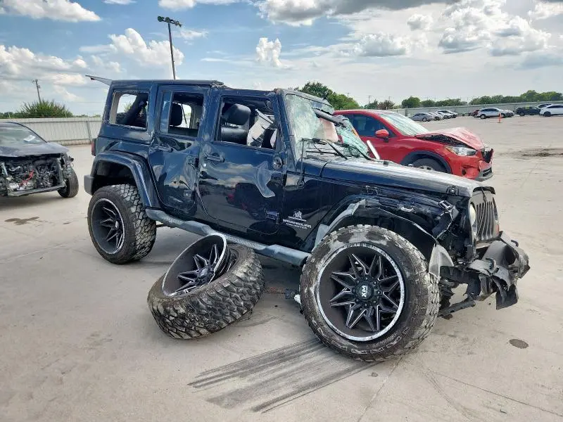 2012 JEEP WRANGLER UNLIMITED SAHARA  