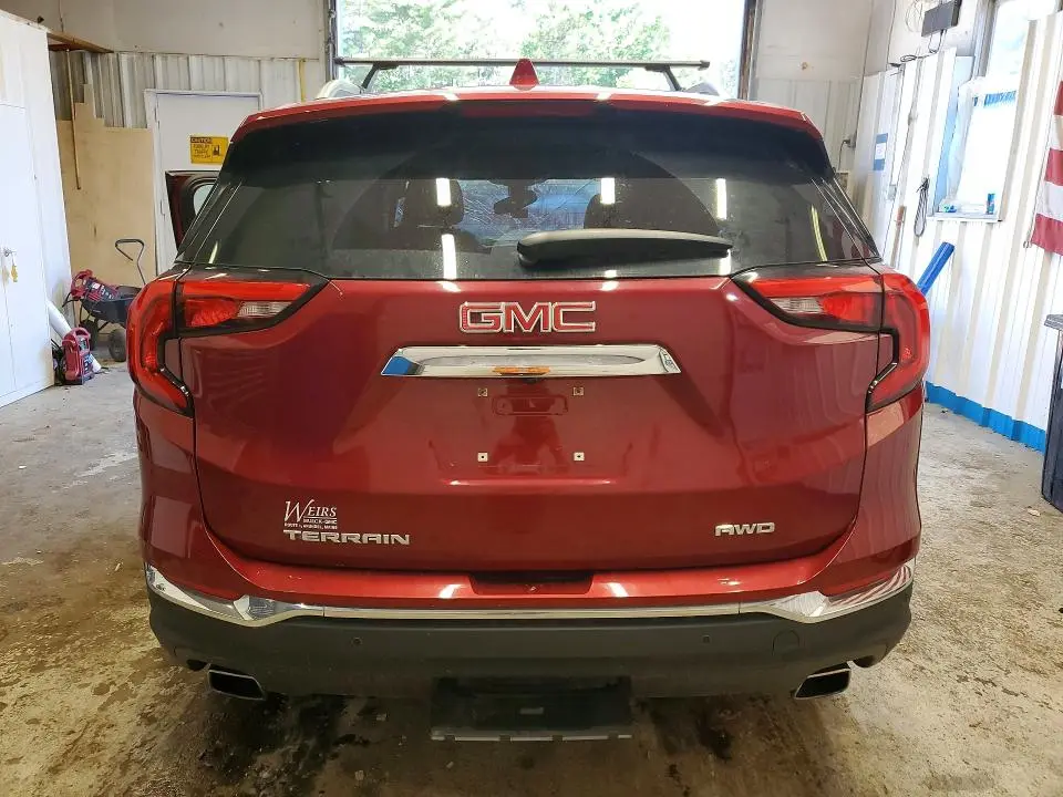 2018 GMC TERRAIN SLT  